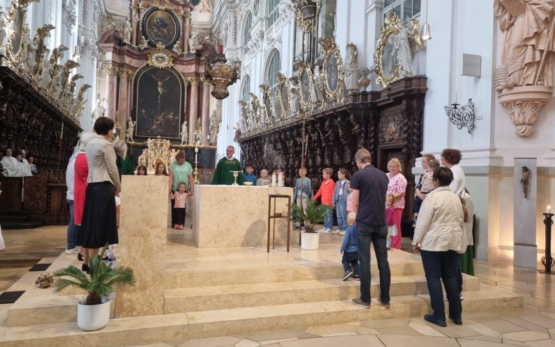 Welttag für Großeltern und ältere Menschen in der Basilika