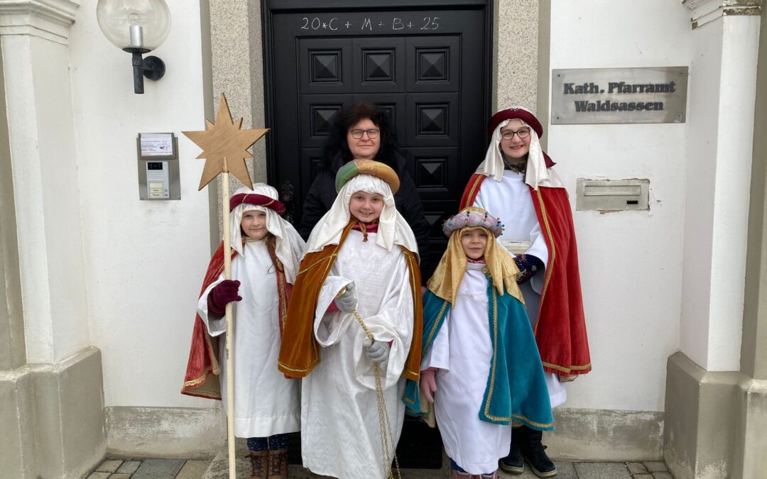 Sternsinger unterwegs in Waldsassen